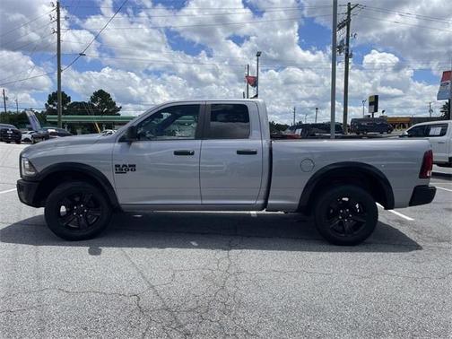 2022 RAM 1500 Classic SLT