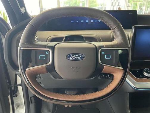 2025 Ford Expedition Max King Ranch