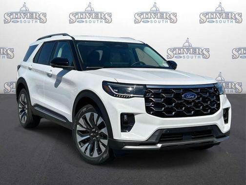 White Metallic 2026 Ford Explorer Platinum