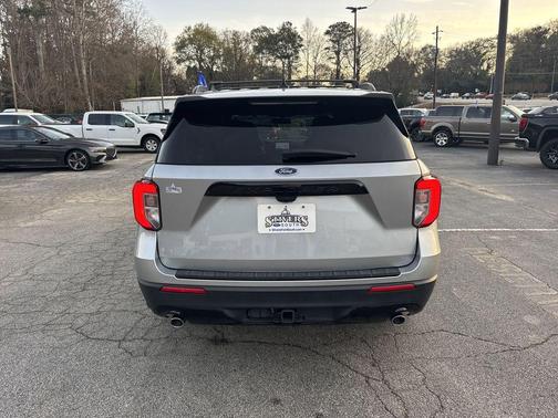 2022 Ford Explorer ST-Line