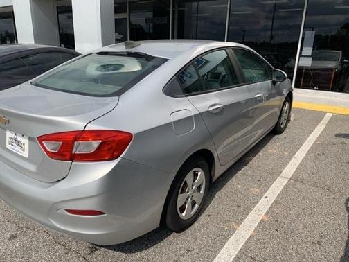 2017 Chevrolet Cruze LS
