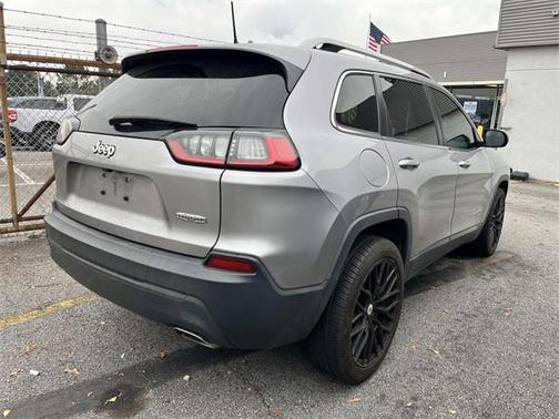 2019 Jeep Cherokee Latitude