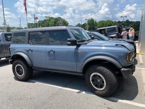 2023 Ford Bronco Badlands