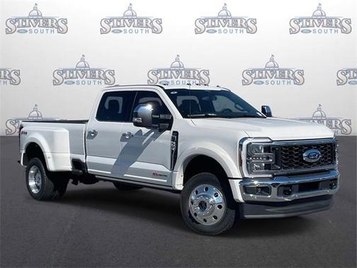 2026 Ford F-450 Lariat