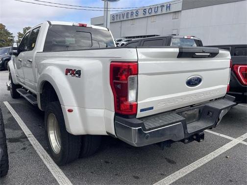 2017 Ford F-450 Lariat