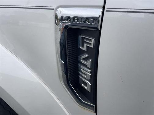 2017 Ford F-450 Lariat