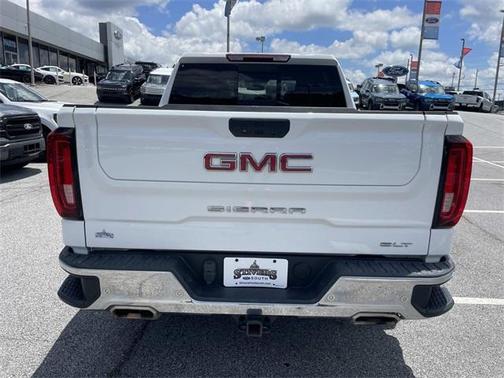 2021 GMC Sierra 1500 SLT