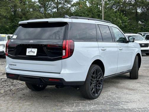 Silver Metallic 2026 Ford Expedition Platinum