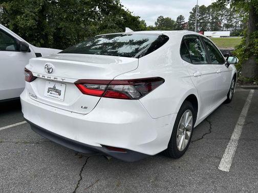 White 2022 Toyota Camry LE