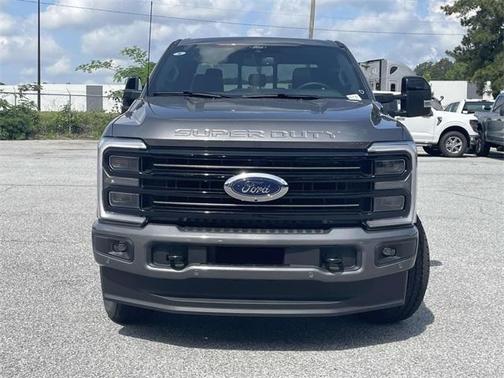 2025 Ford F-250 Platinum