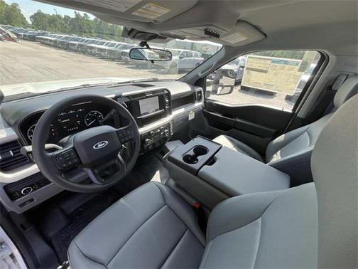 2025 Ford F-250 XL
