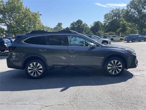 2025 Subaru Outback Touring XT