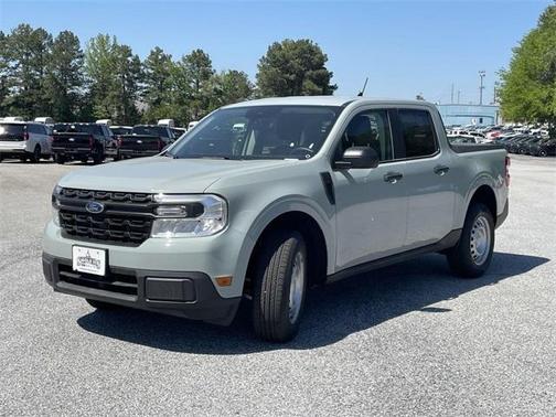 2024 Ford Maverick XL