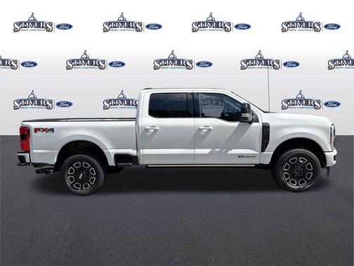 2025 Ford F-250 Platinum