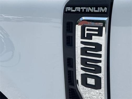 2025 Ford F-250 Platinum