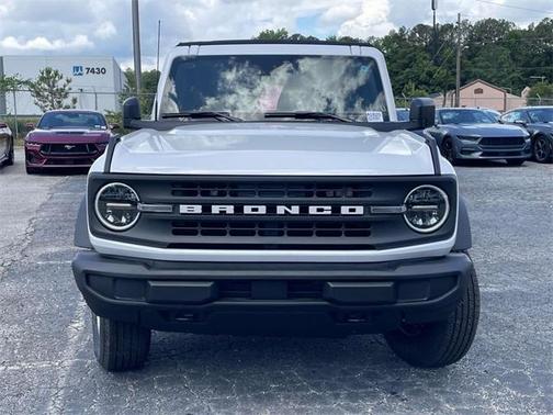 2025 Ford Bronco Base