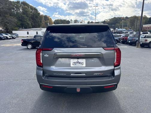 2021 GMC Yukon AT4