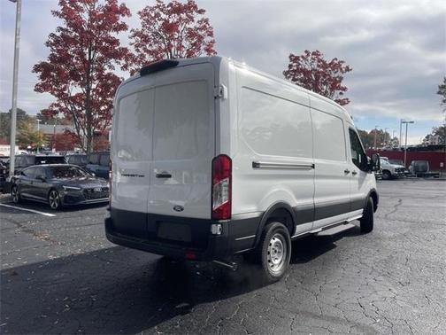 2026 Ford Transit-250 148 WB Medium Roof Cargo