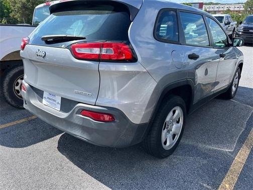 2014 Jeep Cherokee Sport