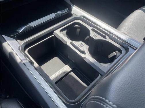 2025 Ford F-350 Lariat Super Duty