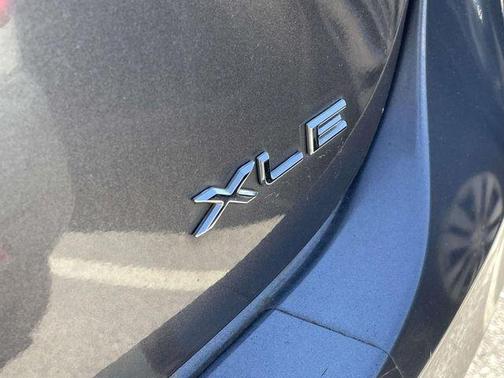 2014 Toyota Avalon XLE