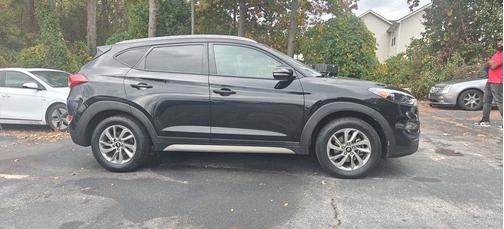 2017 Hyundai TUCSON SE Plus