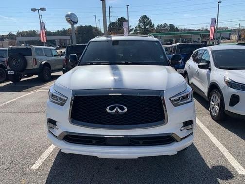 2024 INFINITI QX80 SENSORY