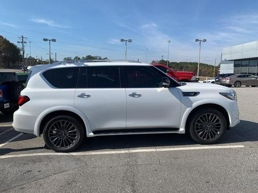 2024 INFINITI QX80 SENSORY