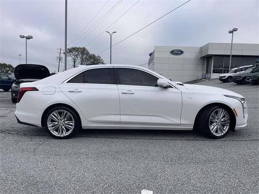 2023 Cadillac CT4 Premium Luxury