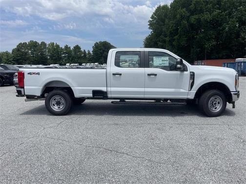 2025 Ford F-250 XL