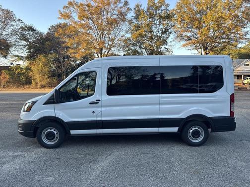 2025 Ford Transit-350 XLT 148 WB Medium Roof Passenger