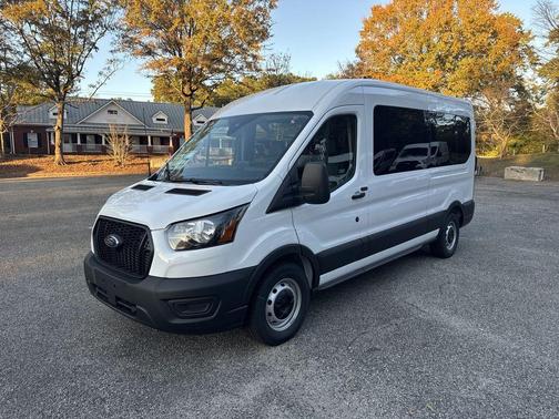 2025 Ford Transit-350 XLT 148 WB Medium Roof Passenger