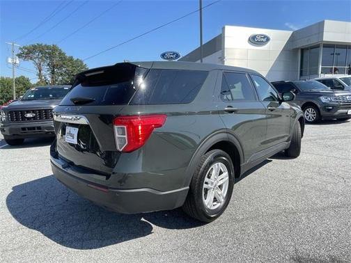 2023 Ford Explorer Base