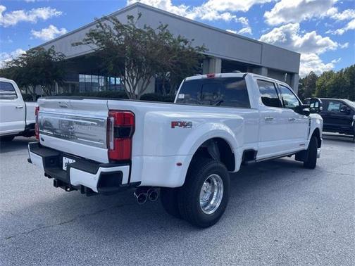 2026 Ford F-350 Platinum