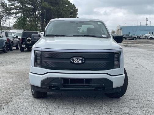 2025 Ford F-150 Lightning XLT