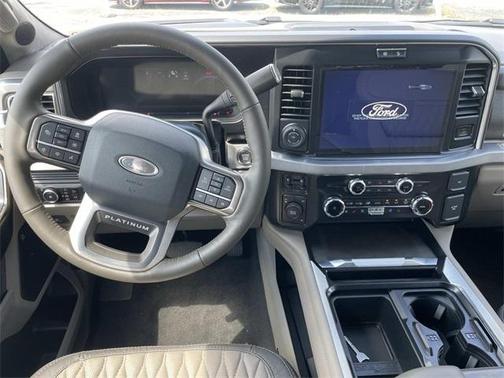 2025 Ford F-350 Platinum