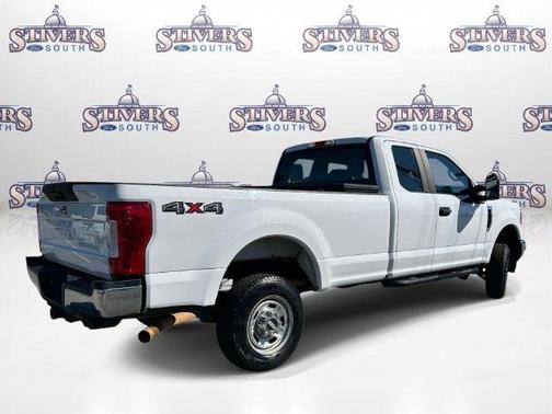 Oxford White 2017 Ford F-250 XL