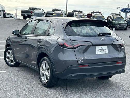Urban Gray Pearl 2025 Honda HR-V LX