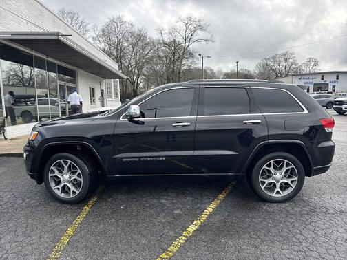 2020 Jeep Grand Cherokee Overland