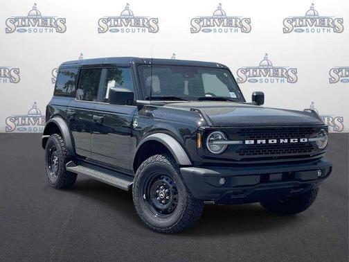 Shadow Black 2026 Ford Bronco Outer Banks
