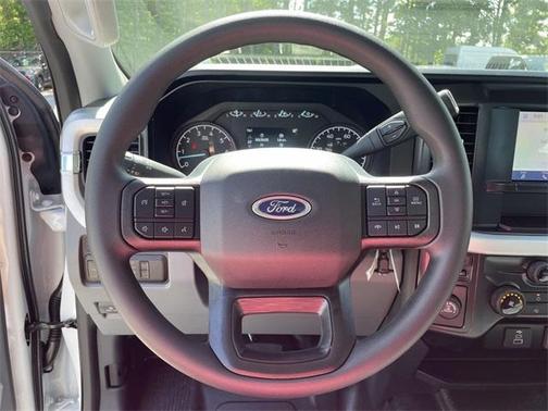 2025 Ford F-250 XL