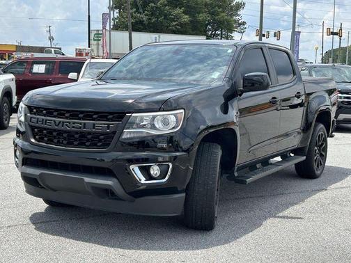 Black 2019 Chevrolet Colorado LT