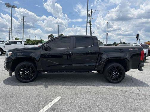 Black 2019 Chevrolet Colorado LT