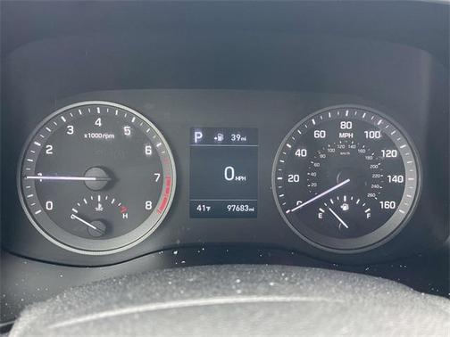 2021 Hyundai TUCSON SE