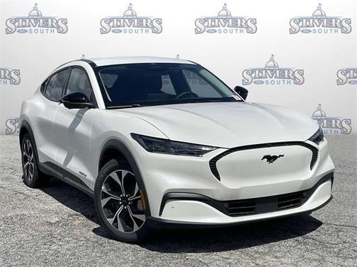 2025 Ford Mustang Mach-E Select