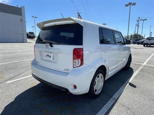 2013 Scion xB Base