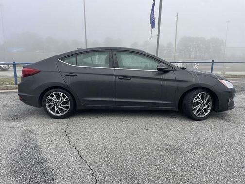 2020 Hyundai ELANTRA Limited