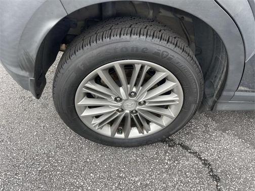 2019 Hyundai KONA SEL