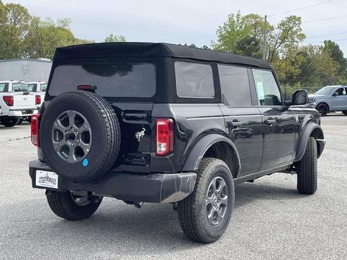 Shadow Black 2026 Ford Bronco Big Bend