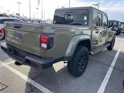 2025 Jeep Gladiator Sport